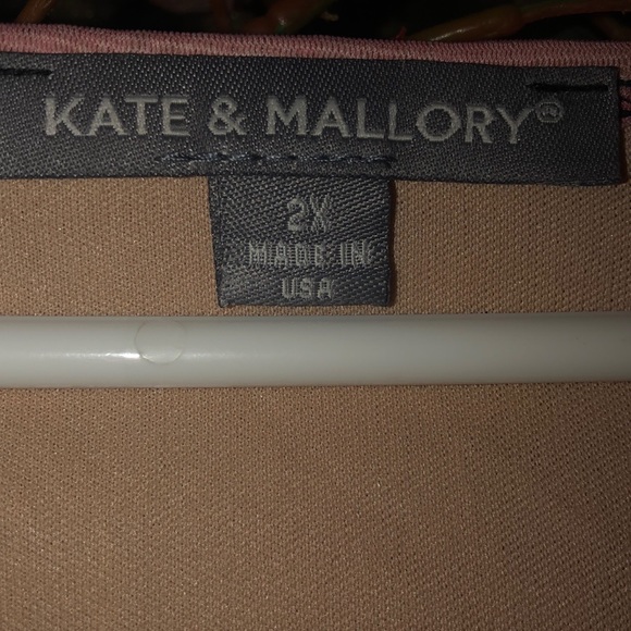 Top - Picture 4 of 4